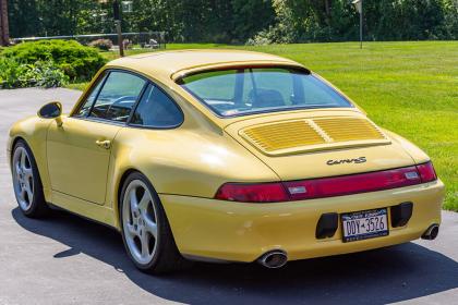 1998 Porsche 911 Carrera Coupe