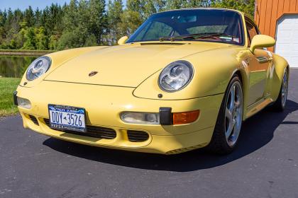 1998 Porsche 911 Carrera Coupe
