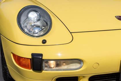 1998 Porsche 911 Carrera Coupe